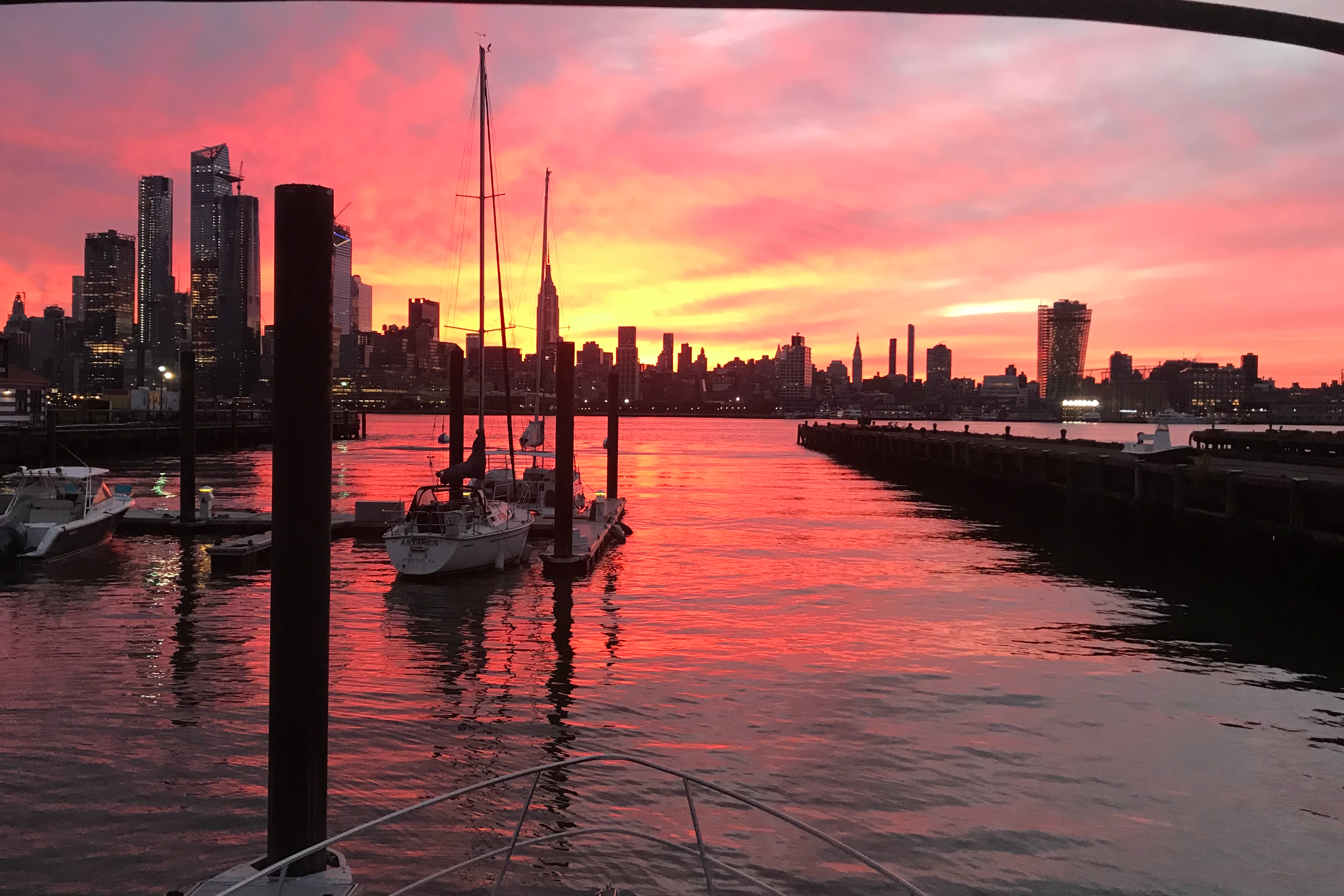 Best Boating Destinations by Season: Where to Sail Year-Round