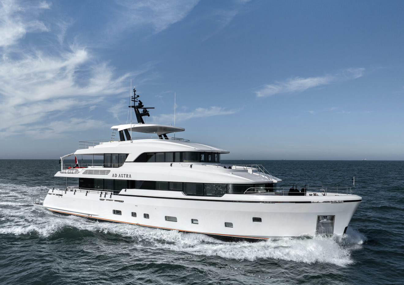 How to Transition from Recreational Boater to Charter Operator