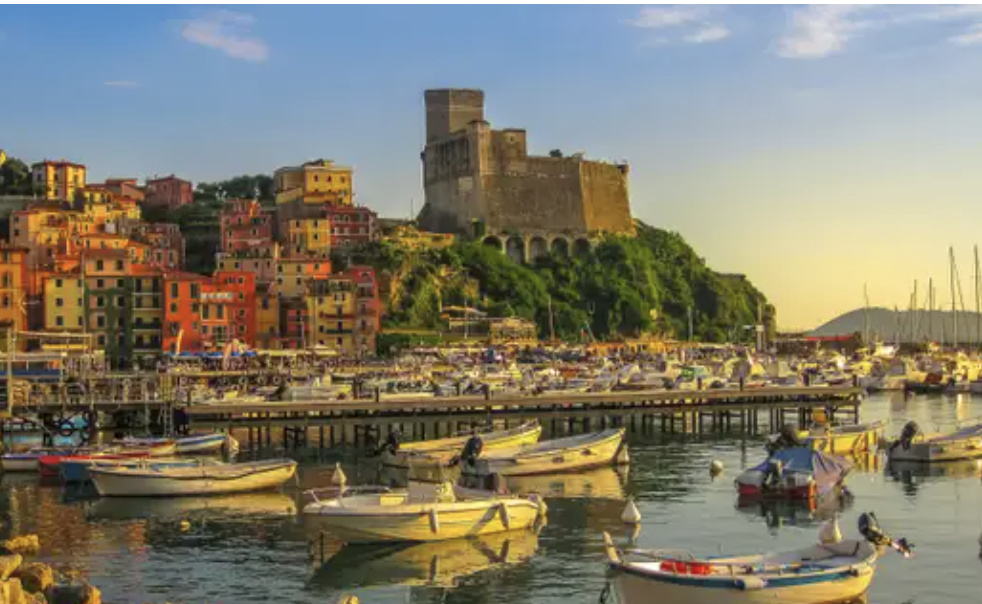 ⚓ Gateway to the Ligurian Gems: Boating into La Spezia & Lerici